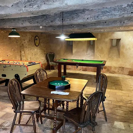 Le De La Boissiere *